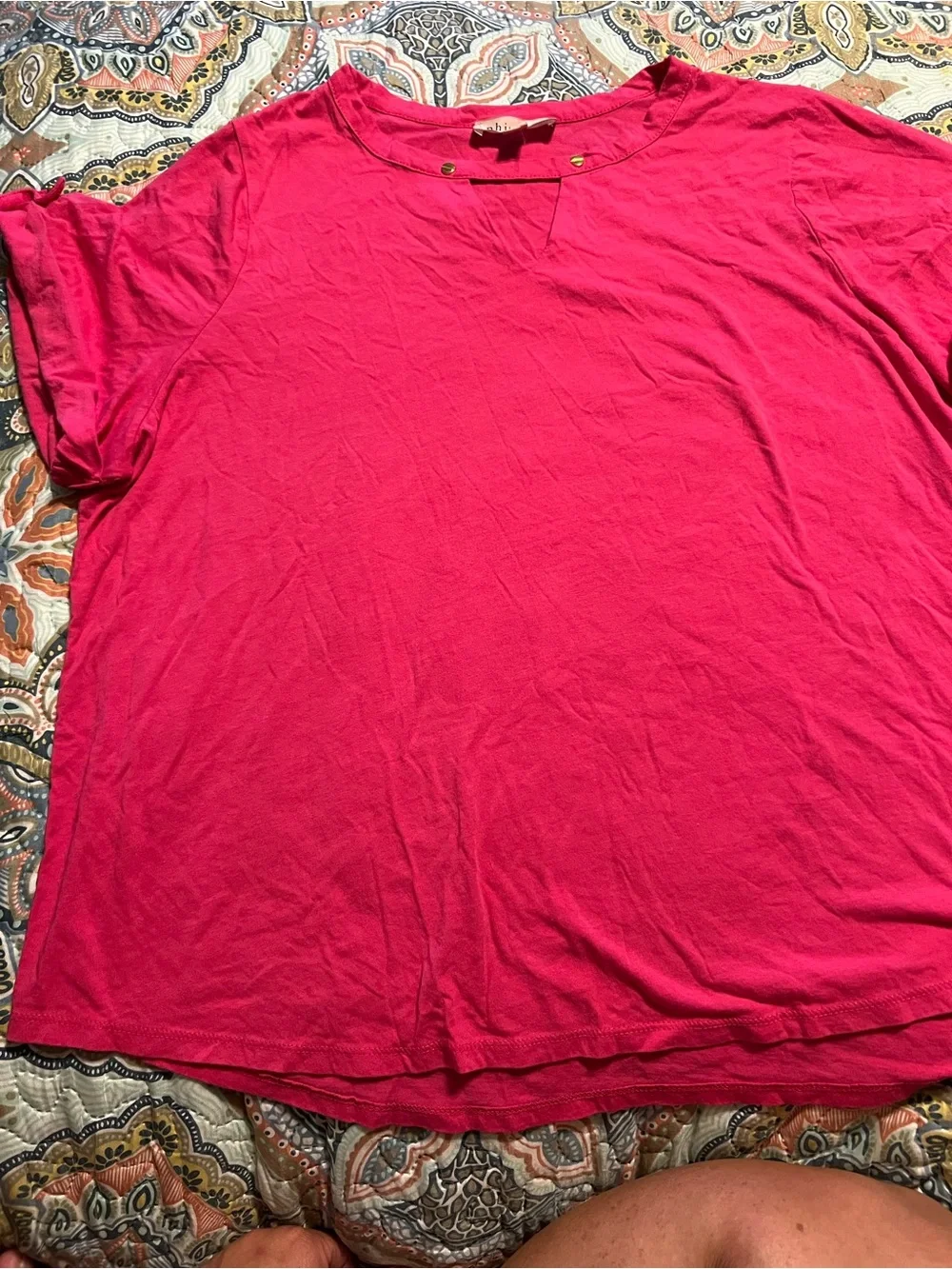 Philosophy Hot Pink Short Sleeve Tee with Gold Accent